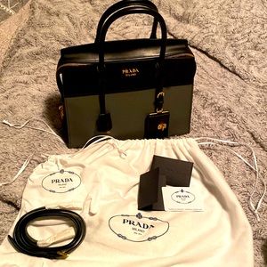 Authentic Prada 1BA046 Medium Espianade Grey and Black Leather Tote Bag